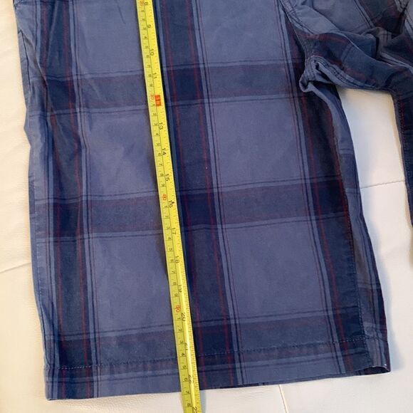 Buffalo David Bitton Plaid Men’s Short. Size 34 - Picture 7 of 8